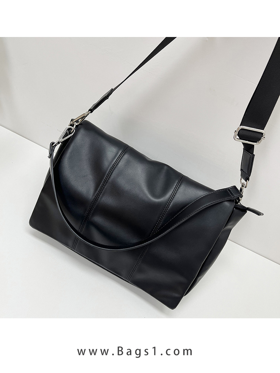 Med Shoulder Bag（中号单肩）