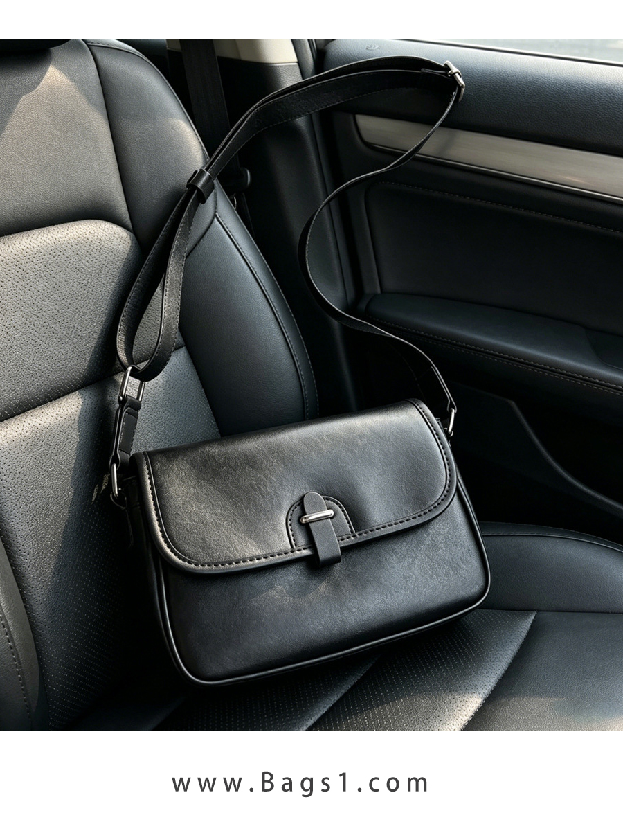 Med Shoulder Bag（中号单肩）