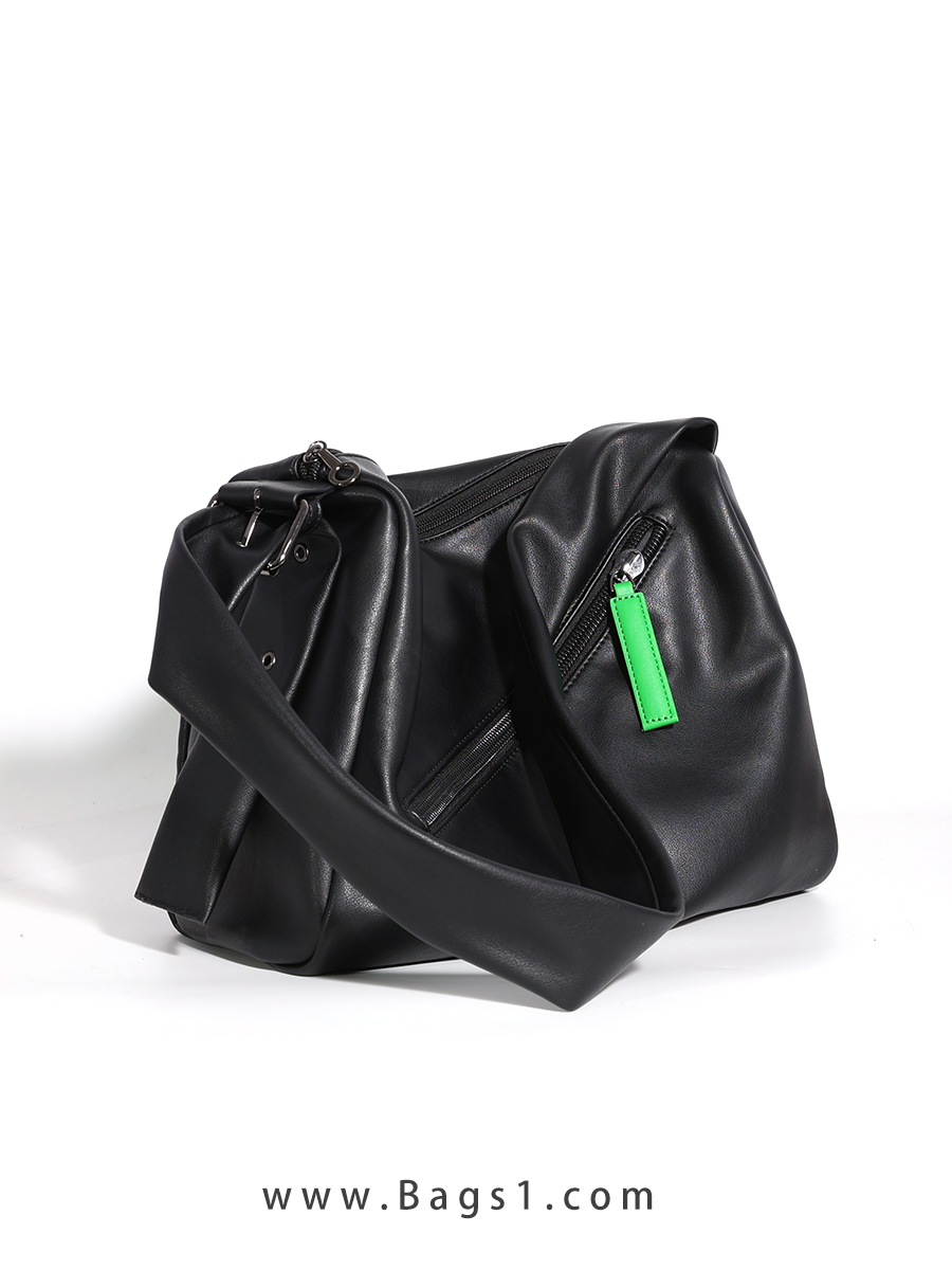 Med Shoulder Bag（中号单肩）