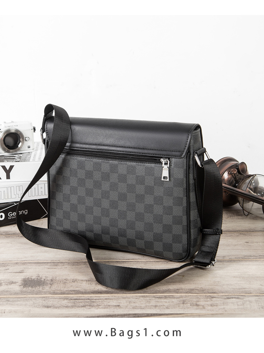 Med Shoulder Bag（中号单肩）