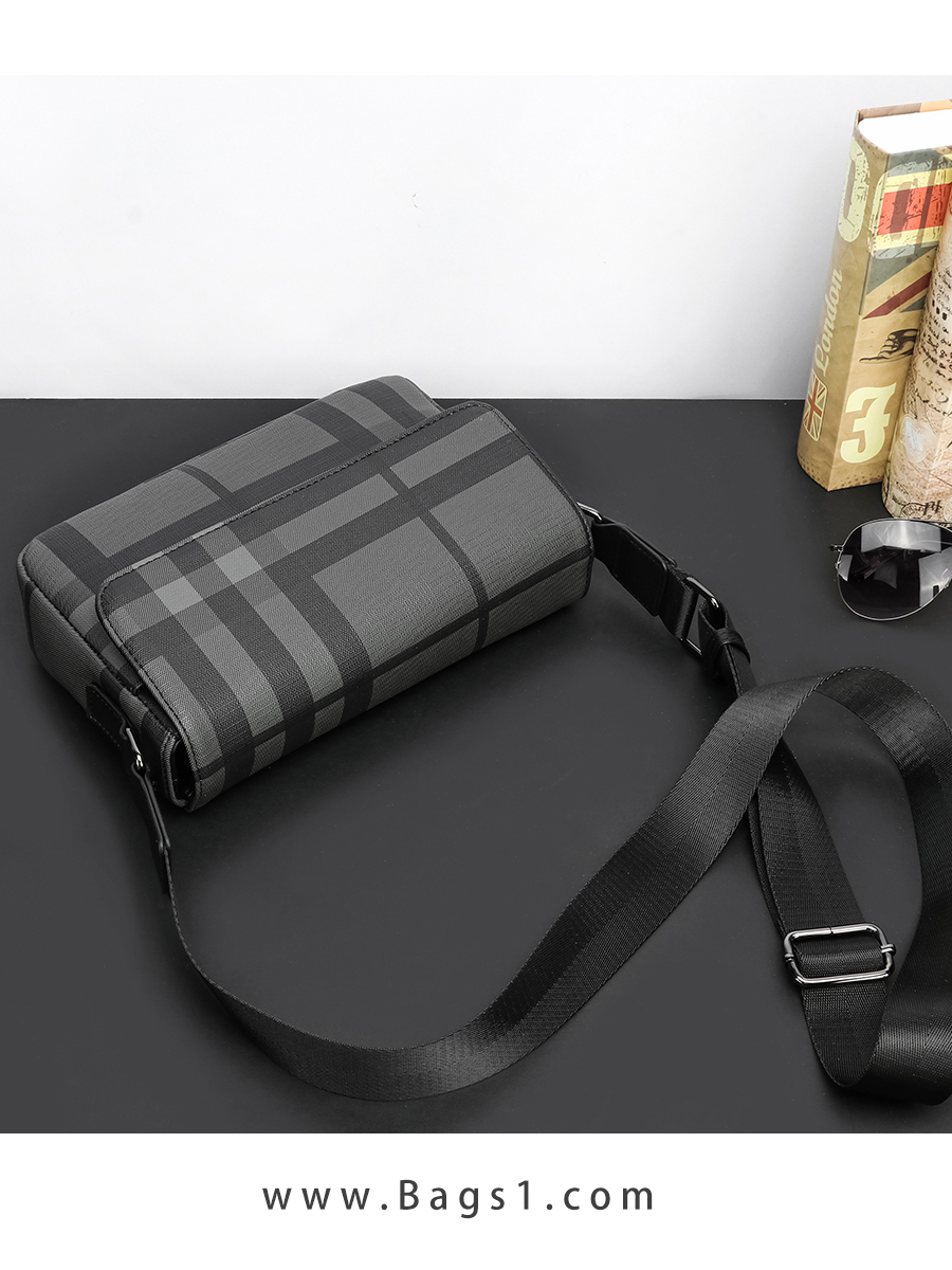 Med Shoulder Bag（中号单肩）