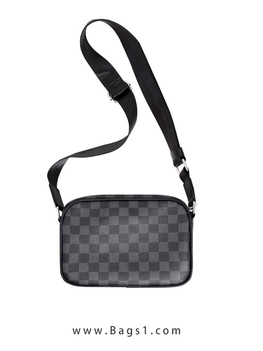 Med Shoulder Bag（中号单肩）