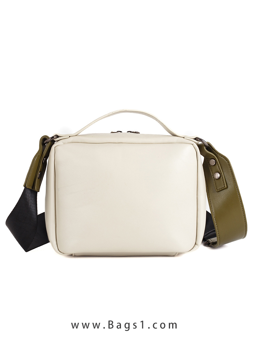 Med Shoulder Bag（中号单肩）